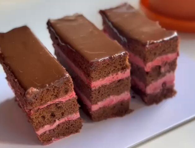Strawberry Jello Cake Recipe